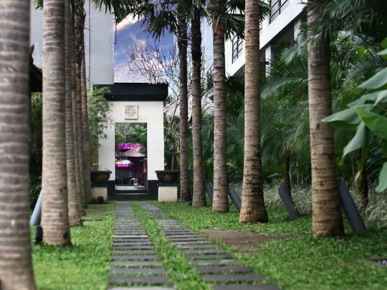 Grand Lifestyle Hotel Denpasar Exteriér fotografie